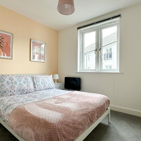 Luxury 2 Bedroom City Centre Apartment - Secure Parking - Amazing Location! 캔터베리 외부 사진